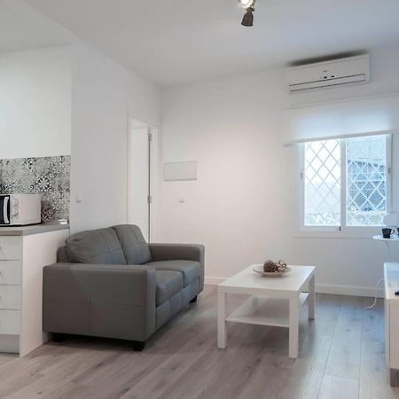 Moderno Apartamento En Plaza Merced Málaga Esterno foto